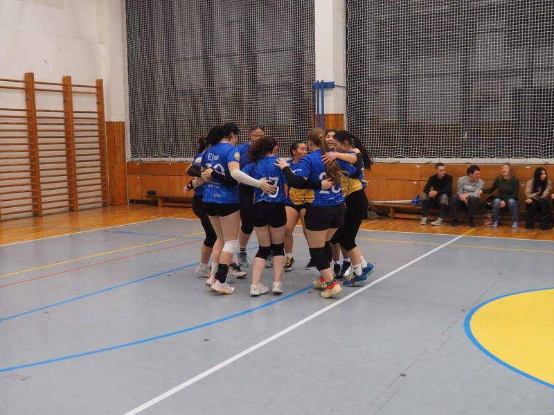 Nejstarší dívky předvedly výborný výkon a porazily Zákupy 3:0